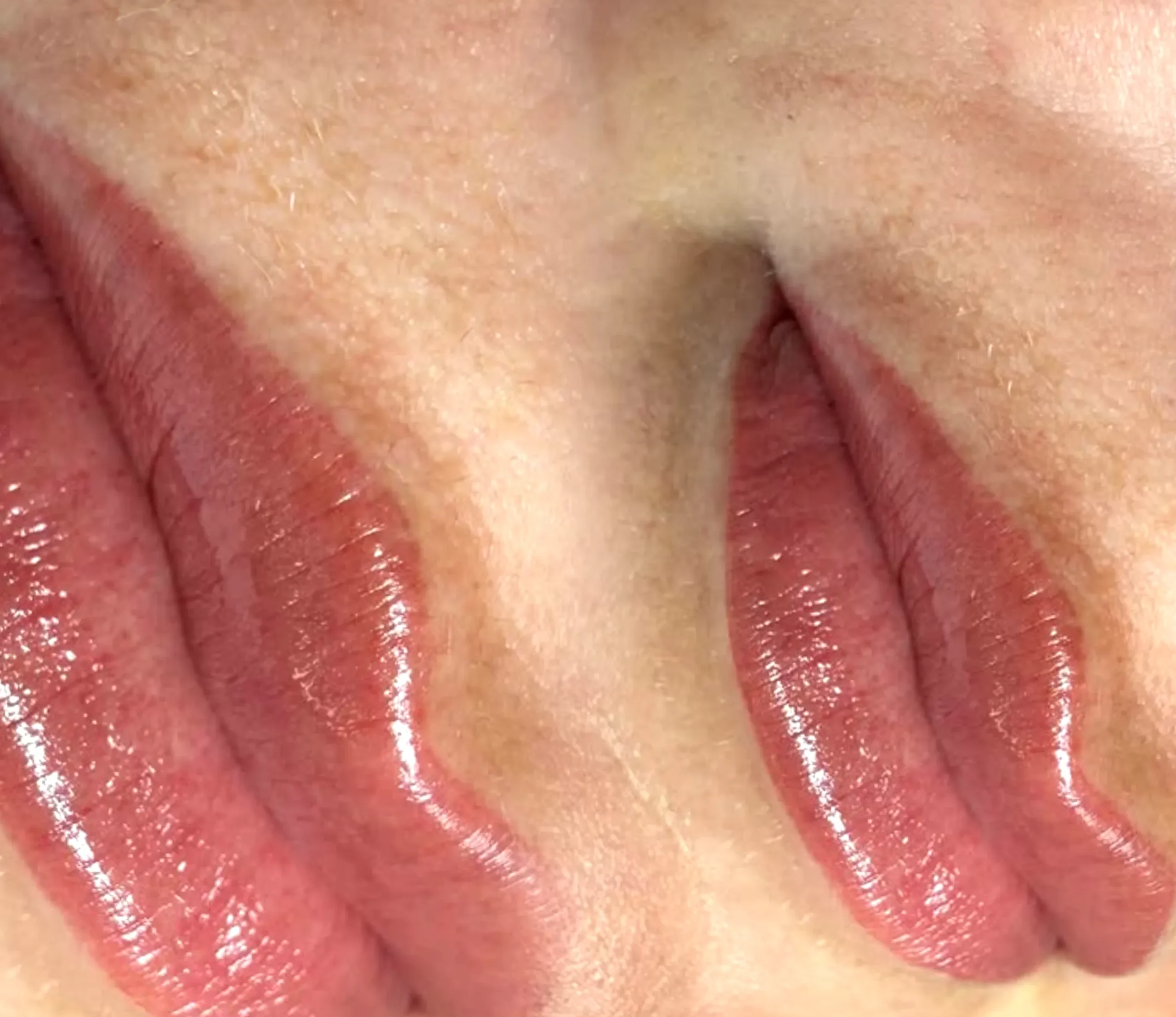 numbing cream lip tattoo